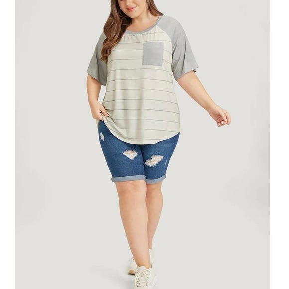 2/$25 Size 22  24 3x • BloomChic • Striped Patched Pocket Raglan Sleeve T-Shirt - Picture 3 of 7